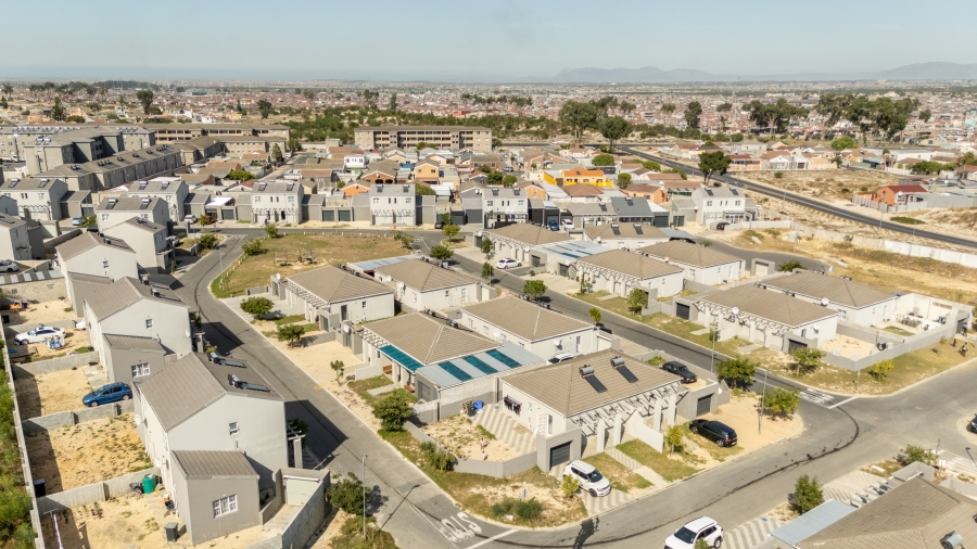 3 Bedroom Property for Sale in Bardale Village Western Cape